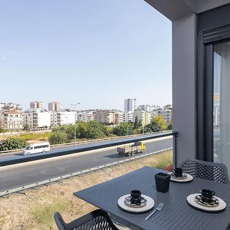 Appartement Havuzlu Apartta Balkonlu Ev Konforu *